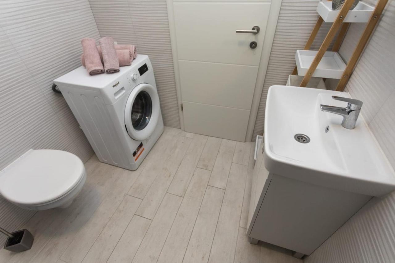 Bloom Apartment Спліт Екстер'єр фото