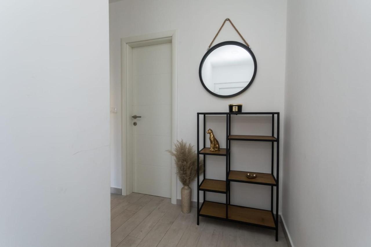 Bloom Apartment Спліт Екстер'єр фото