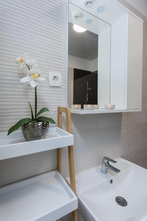 Bloom Apartment Спліт Екстер'єр фото