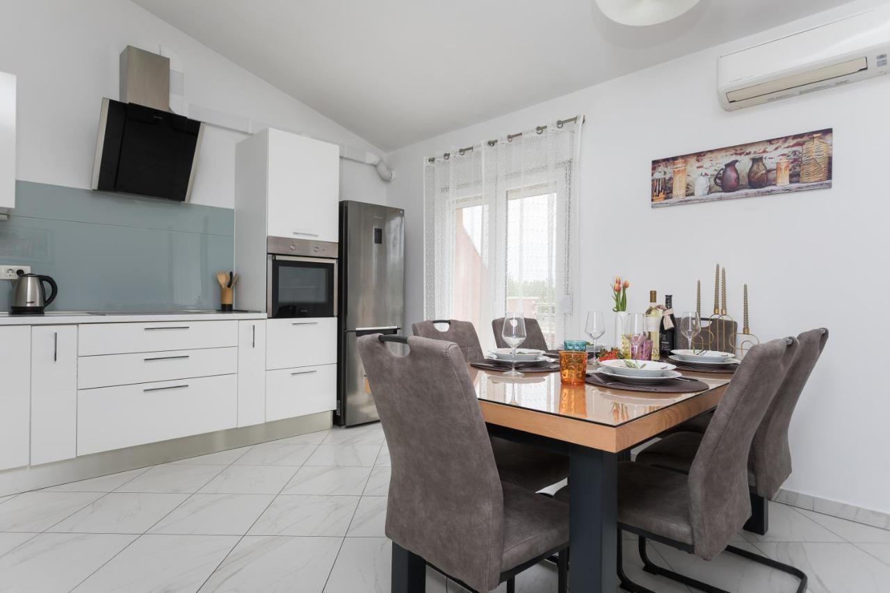 Bloom Apartment Спліт Екстер'єр фото