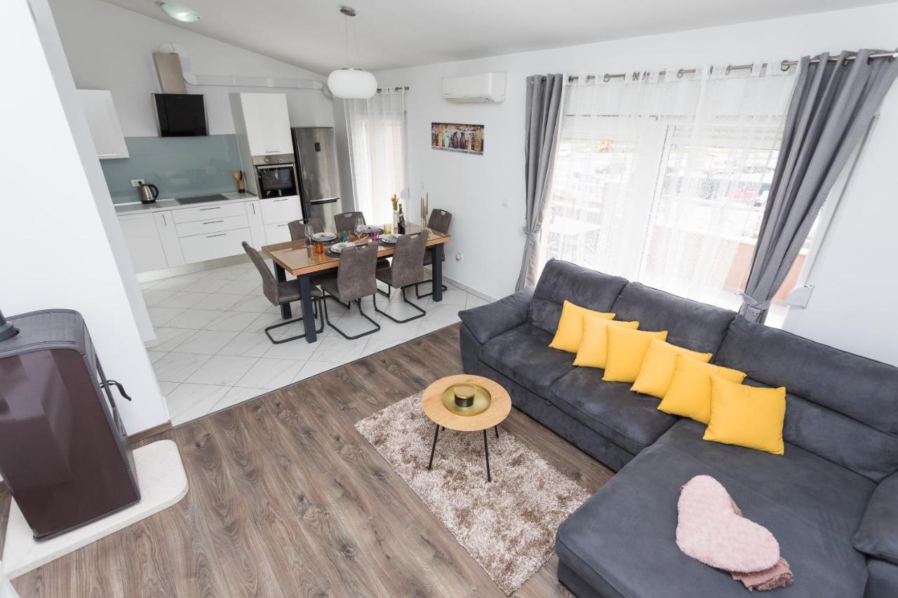 Bloom Apartment Спліт Екстер'єр фото